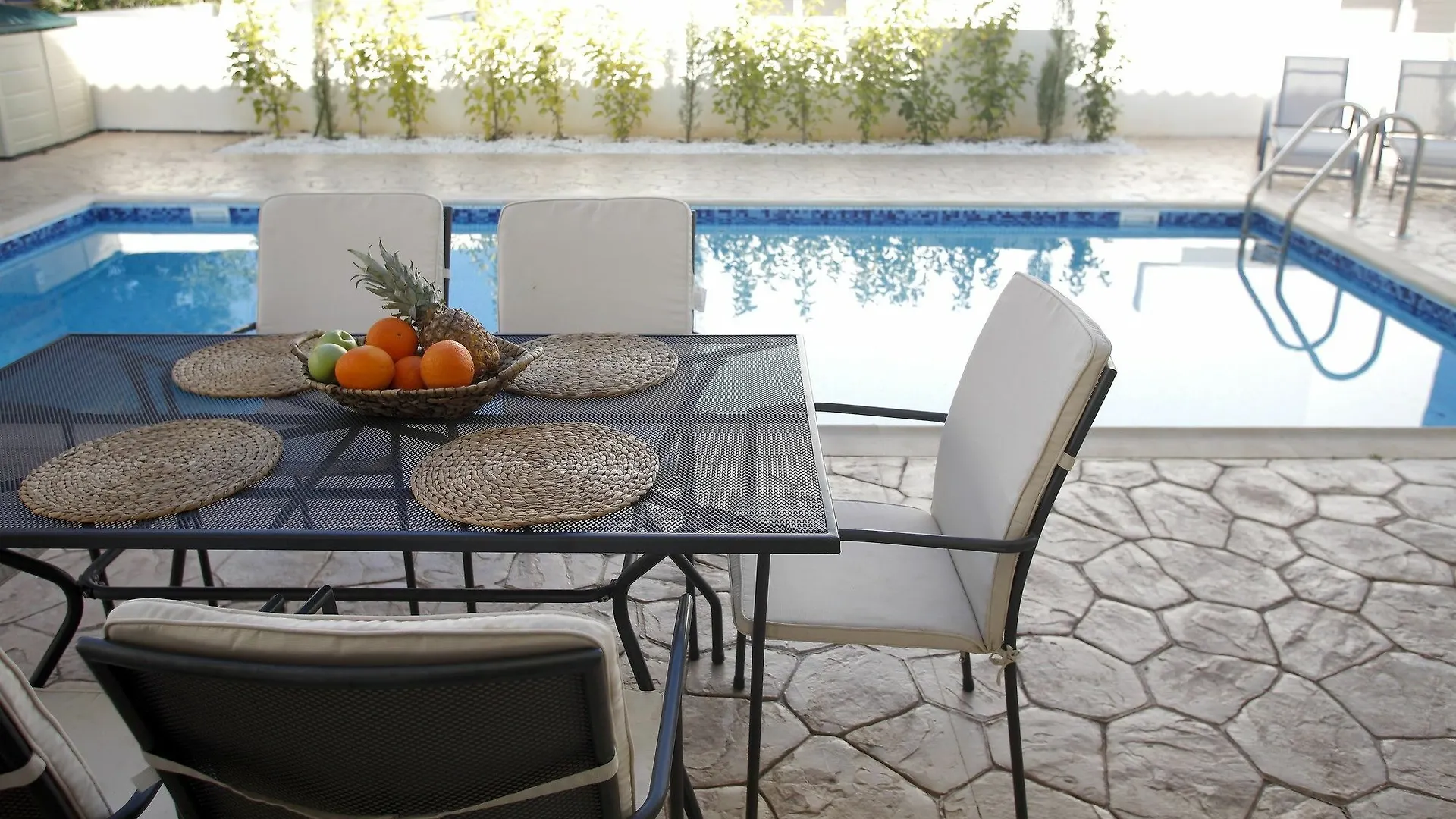 Artemis Delfini Villas Protaras