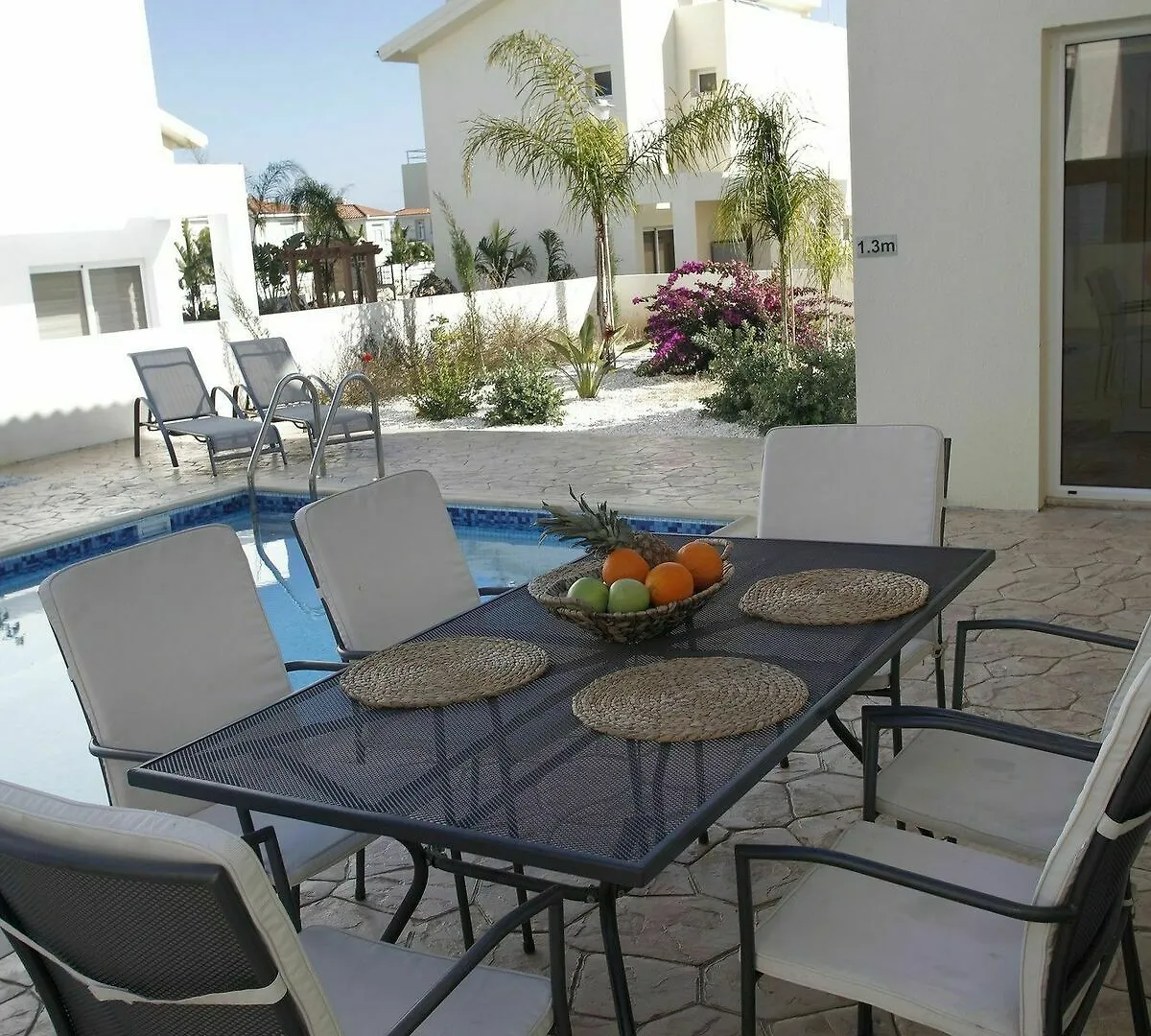 Artemis Delfini Villas Protaras
