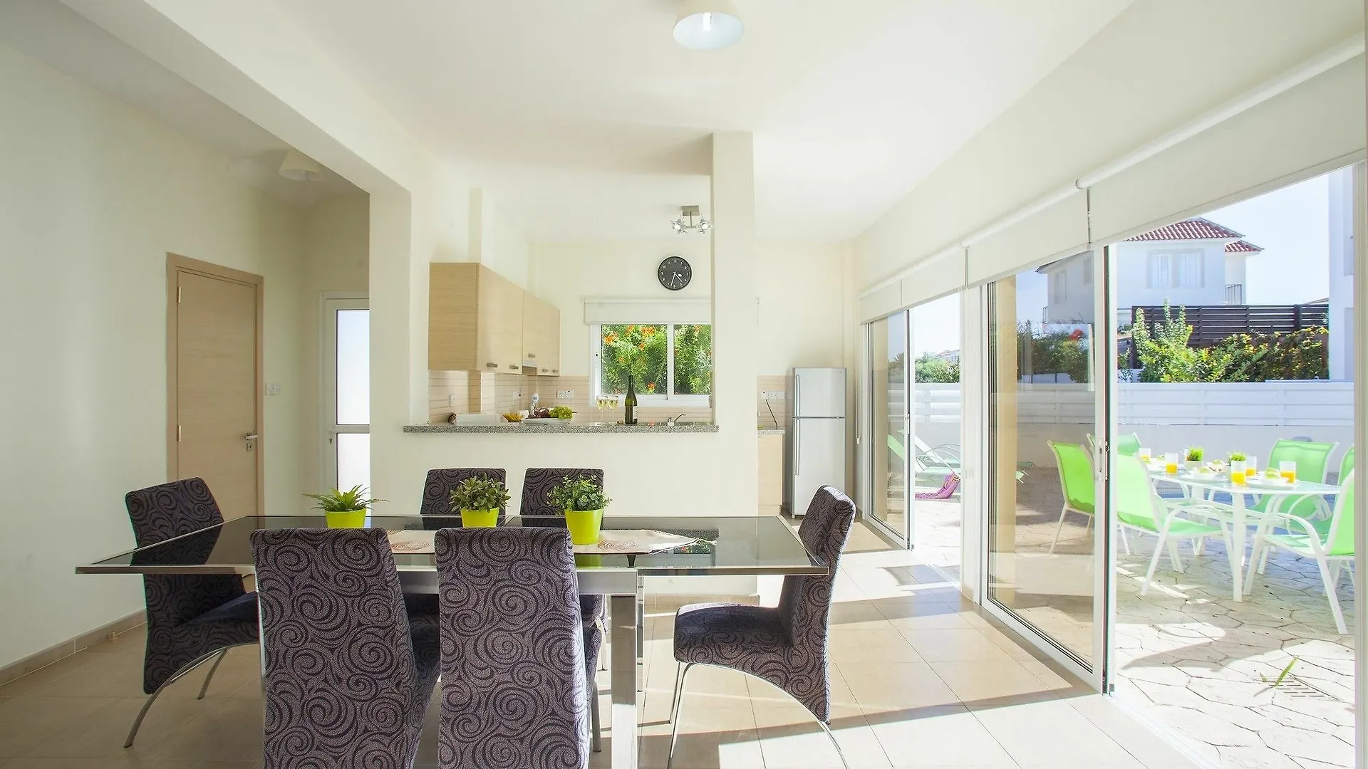 Artemis Delfini Villas Protaras